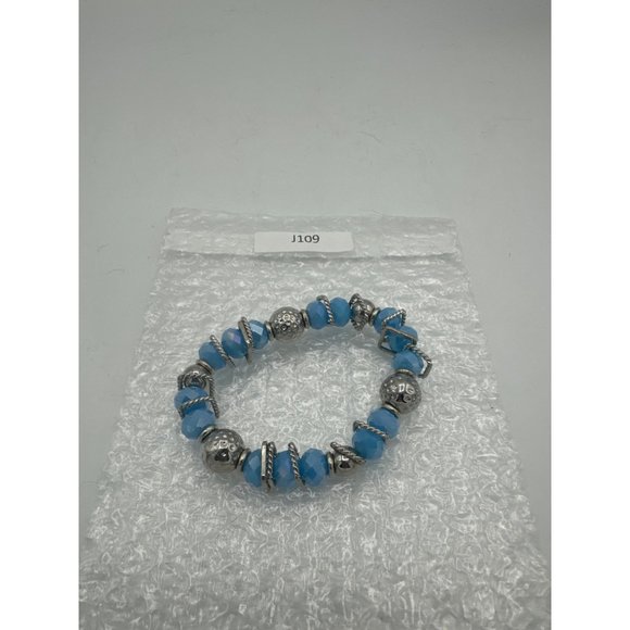 Beveled Blue and Silver Beaded Stretch Bracelet with Braided Silver Accents - Picture 5 of 5
